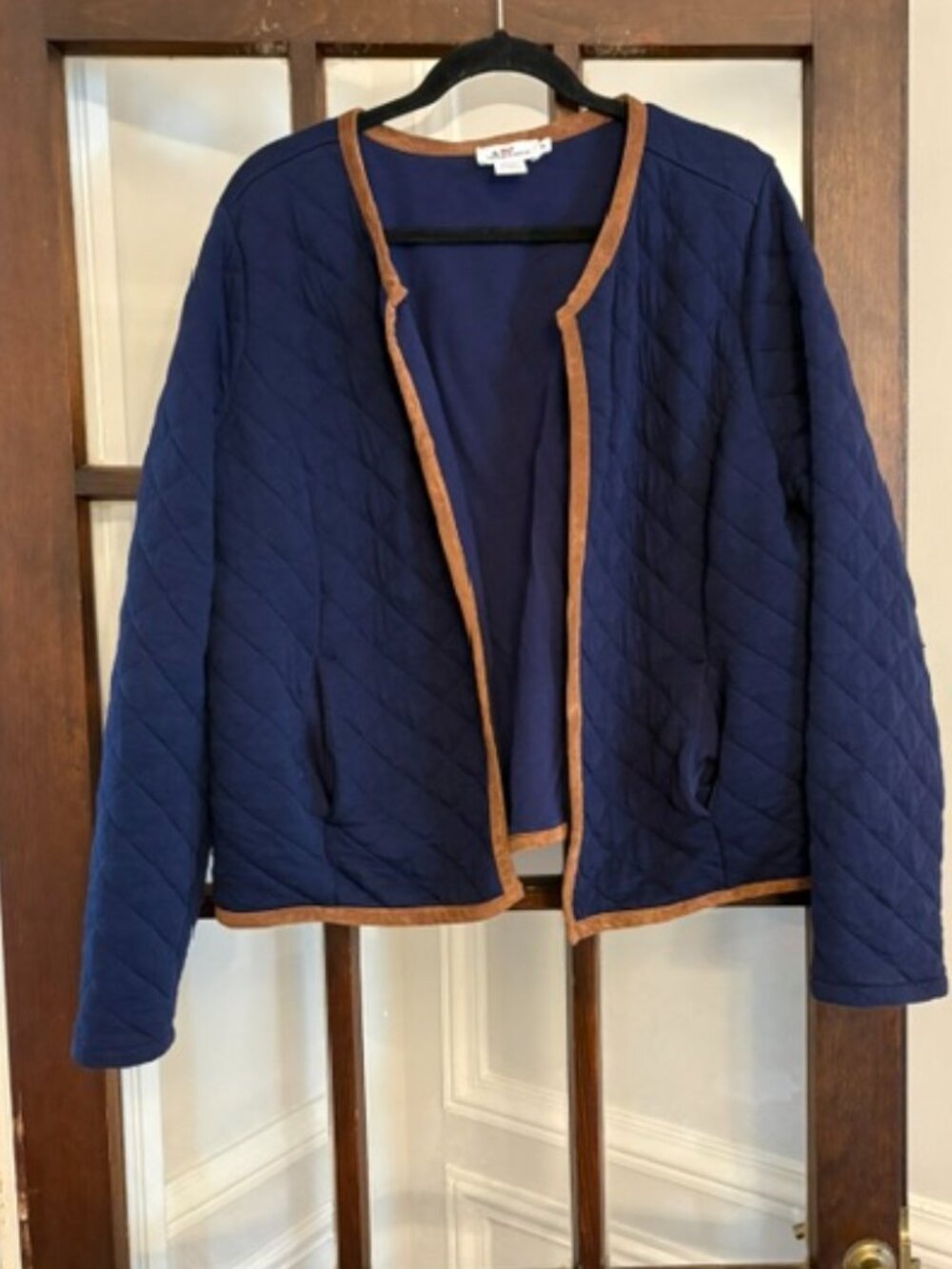 Vineyard Vines Navy Quilted Jacket/Cardigan with Brown Leather Trim, Size XL